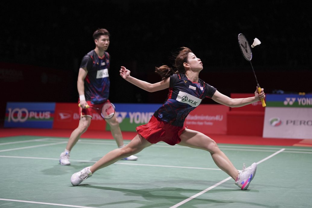 香港羽球超级500赛|阀敏内战荣韵争晋8强  红海挫双金侠闯16强斗阿叶