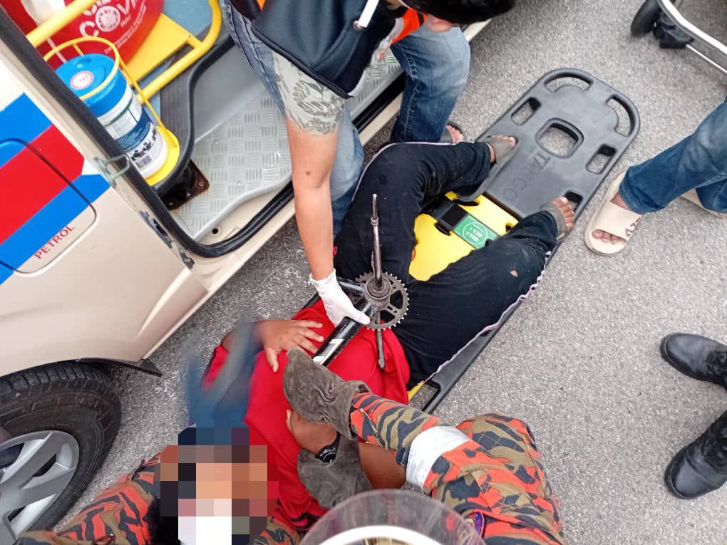 骑脚踏车跌倒酿祸 12岁男童腹部遭脚踏铁杆刺穿