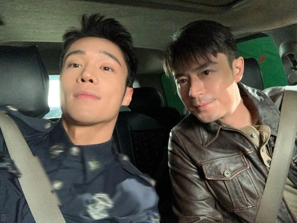 黄宗泽不怕被嘲降咖 抱学习心态拍短剧