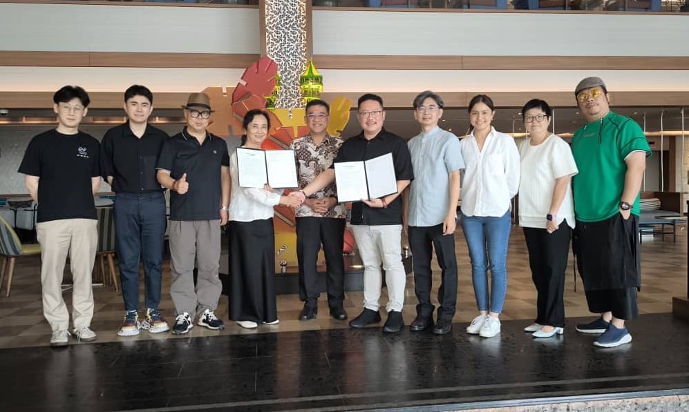 黄汉伟：呈现给全球观众   影视是最有效文化载体