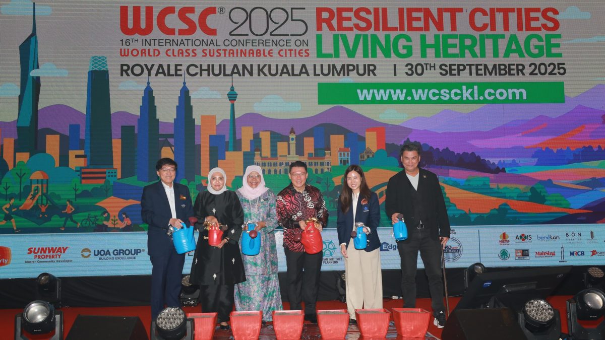 （ 请取代网络. 完整版）  倪可敏：7亿翻新7大地标明年竣工- 迎接旅游年.盼“大马原创”走向国际