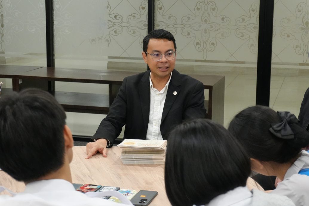 (10/9见报)学海学记专题,七区共用