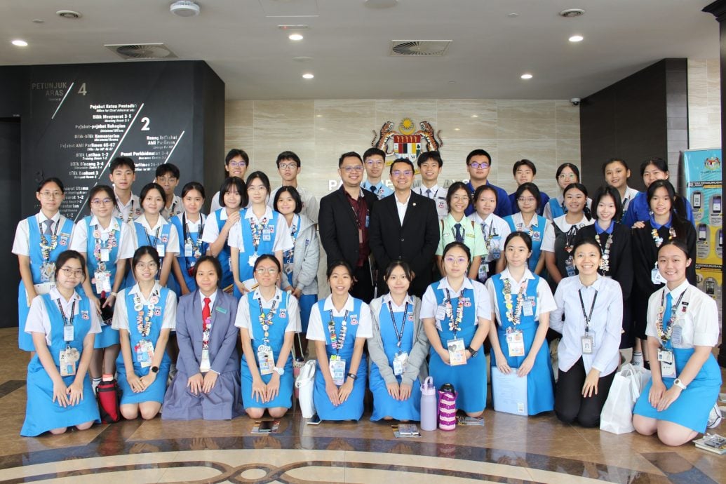 (10/9见报)学海学记专题,七区共用