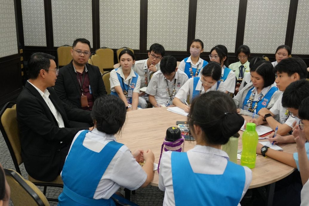 (10/9见报)学海学记专题,七区共用