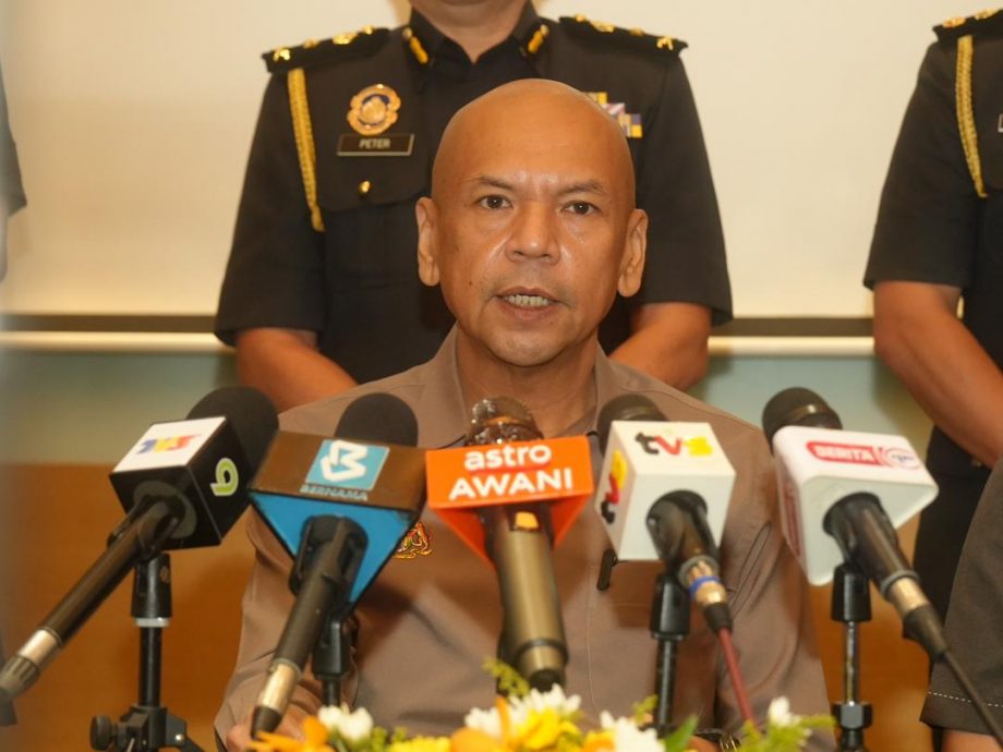 (1/2阿米占)传州议会周五解散?阿米占:很接近了