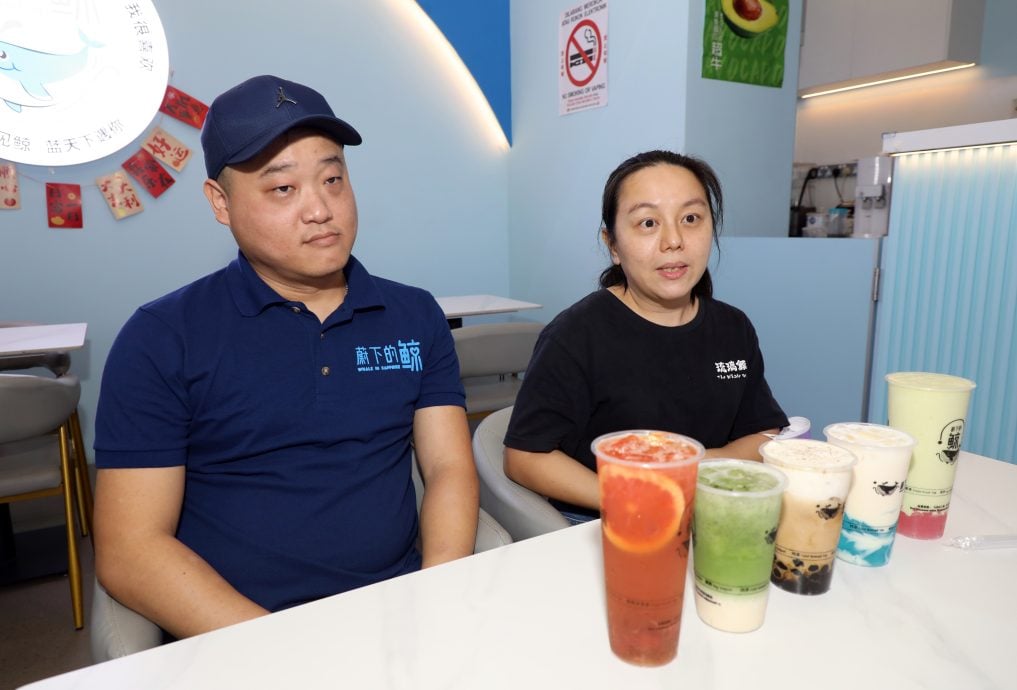 （13/9见报）吃货来啰-蔚下的鲸 蓝色新定调/12图