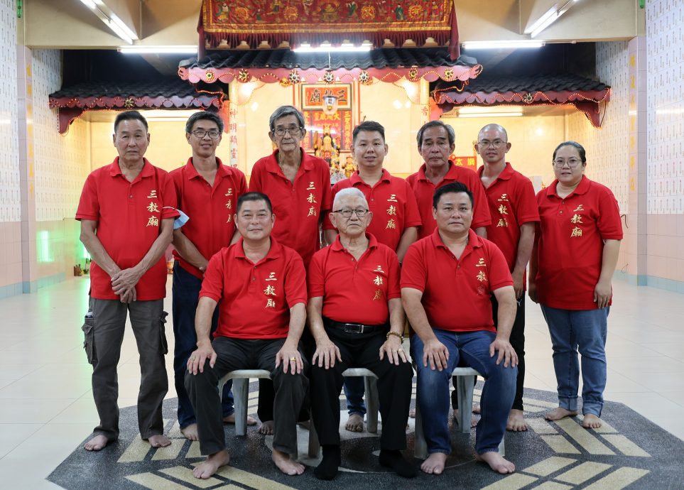 （16/9见报）异宗求同／15图