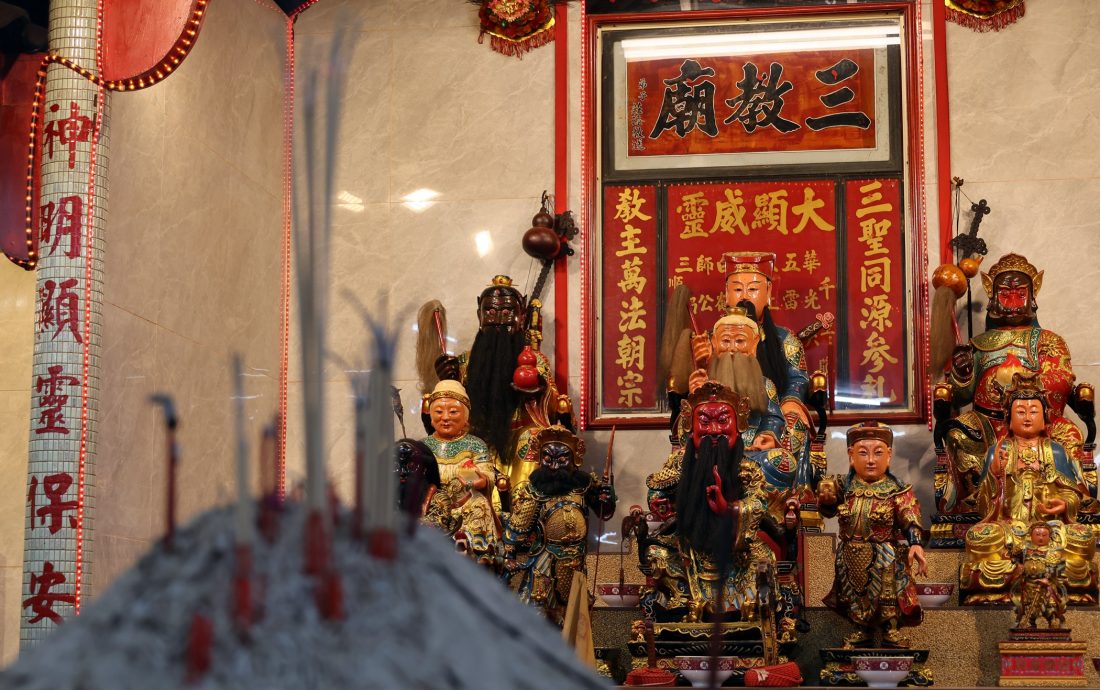 （16/9见报）异宗求同／15图