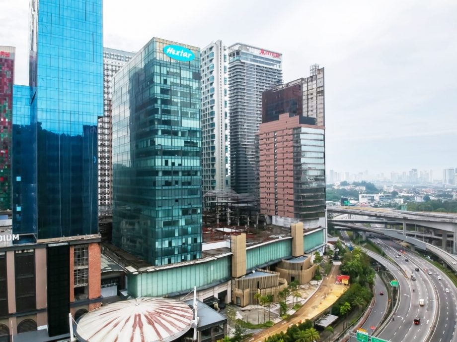 (25/9见报)大都会/星洲人VIP:Hextar World Mall将掀起滑雪风暴