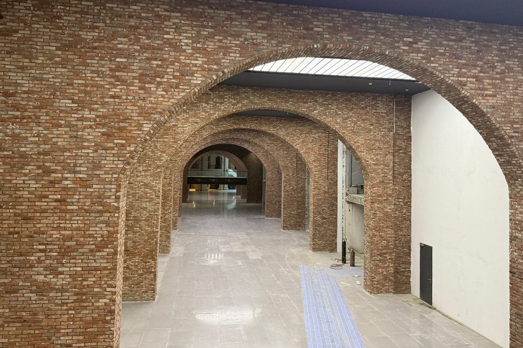 (25/9见报)大都会/星洲人VIP:Hextar World Mall将掀起滑雪风暴