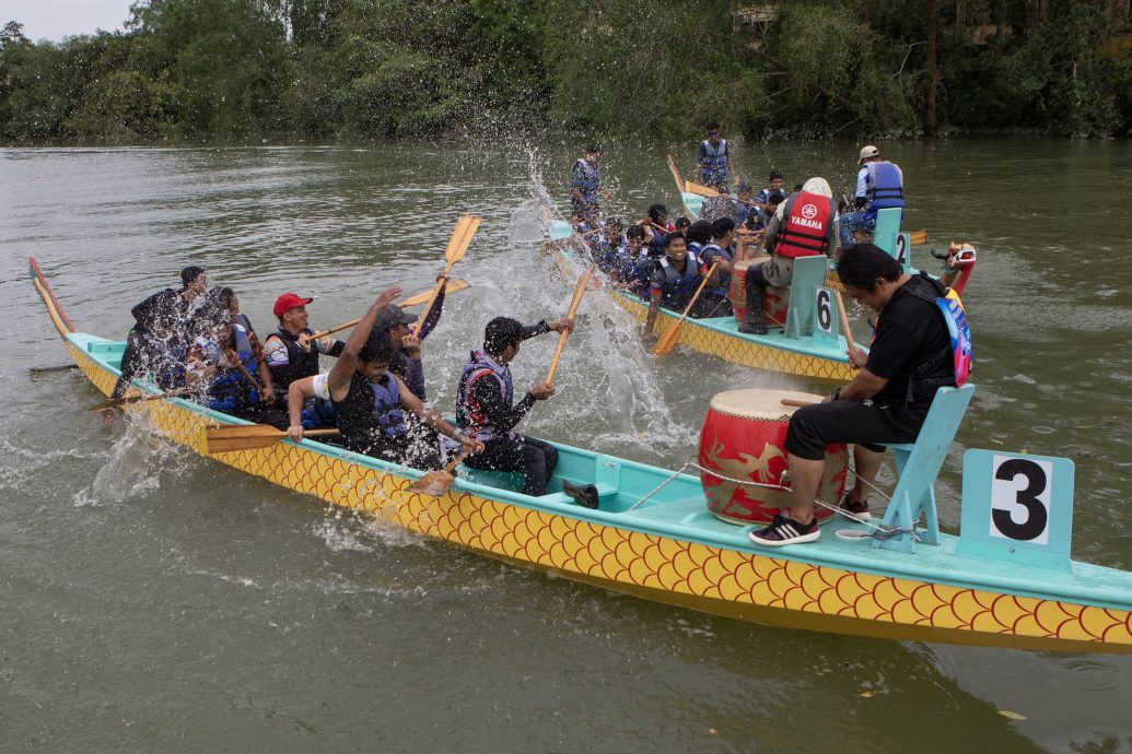 （29/9见报）星角摄／(jo)龙舟赛激起传统与团结浪花