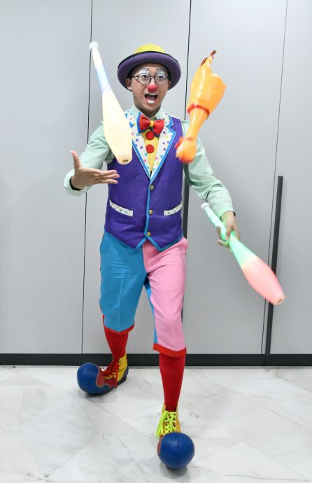 (3/9见报)大都会/特职世界:小丑/14图