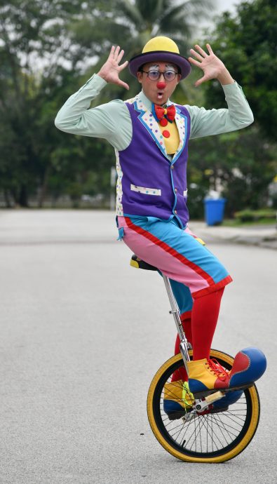 (3/9见报)大都会/特职世界:小丑/14图