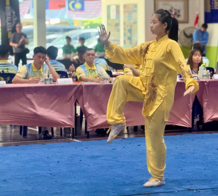 怡保中国精武体育会荣获2025年第33届马来西亚全国精武嘉年华会武术赛总冠军