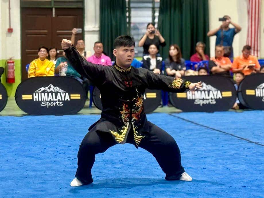 怡保中国精武体育会荣获2025年第33届马来西亚全国精武嘉年华会武术赛总冠军