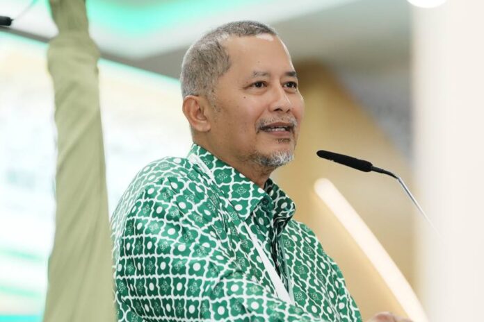 (全国版)阿末法德里:伊党必须要设立专项基金,捍卫数字战士的权益。