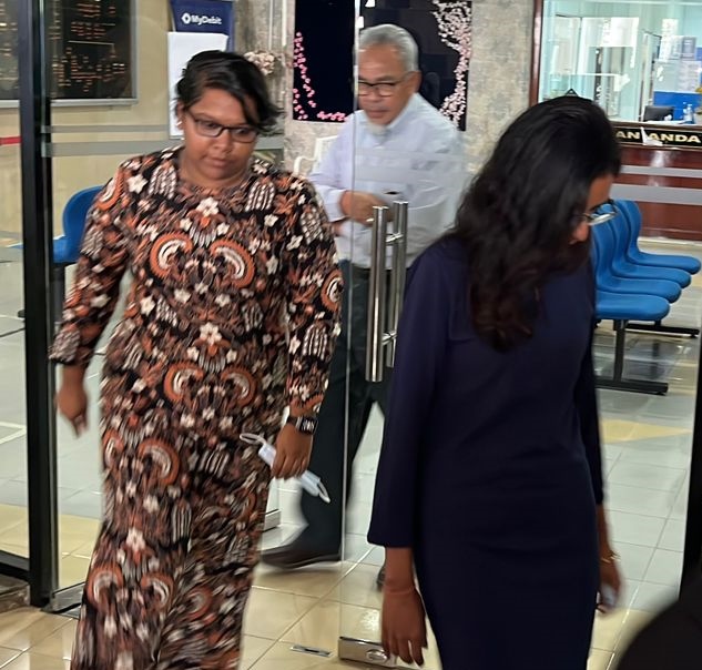 （全国版／签发）医学院管理层发出不实内容电邮被控