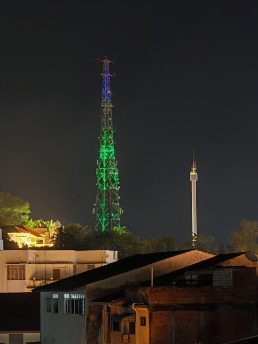 （古城版）古城也能看到“埃菲尔铁塔”