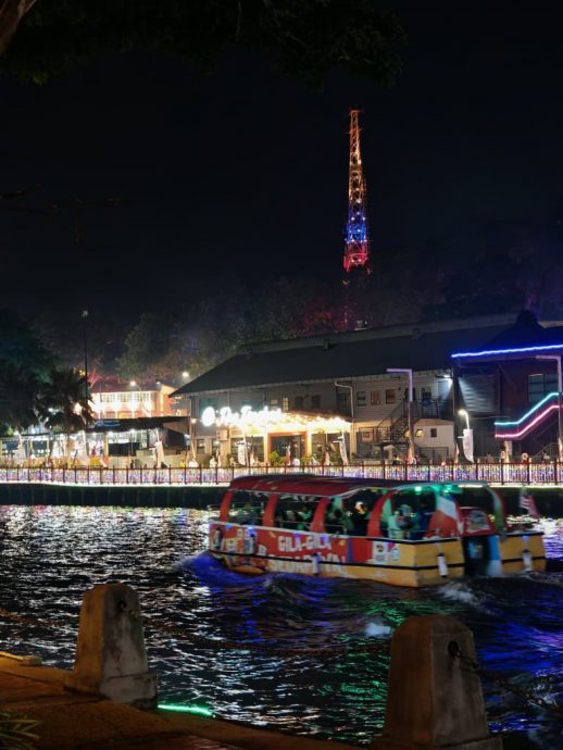 （古城版）古城也能看到“埃菲尔铁塔”