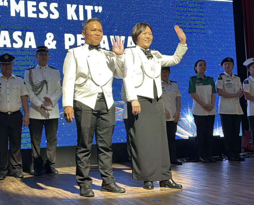 （古城第二版主文）【带你去找爱】：圣约翰救伤机构制服展现的爱