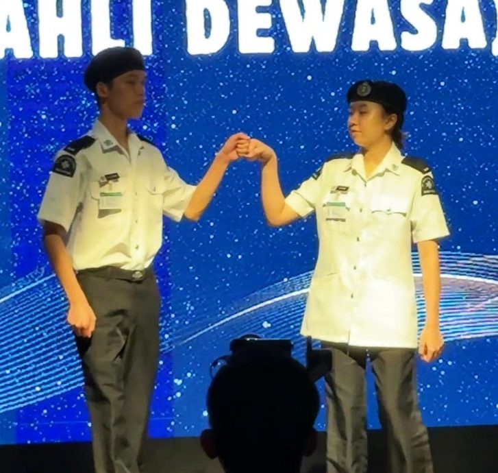 （古城第二版主文）【带你去找爱】：圣约翰救伤机构制服展现的爱