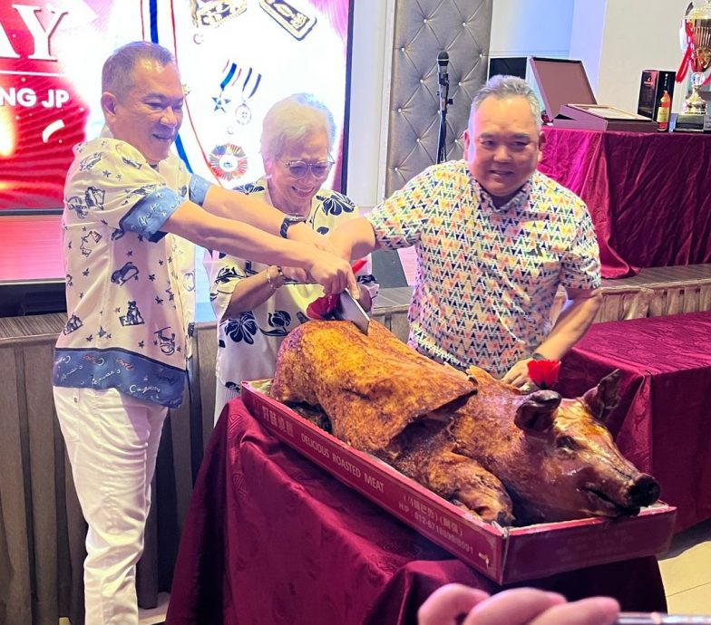 （古城第六版主文）陈江荣60岁生日捐款学校公益团体