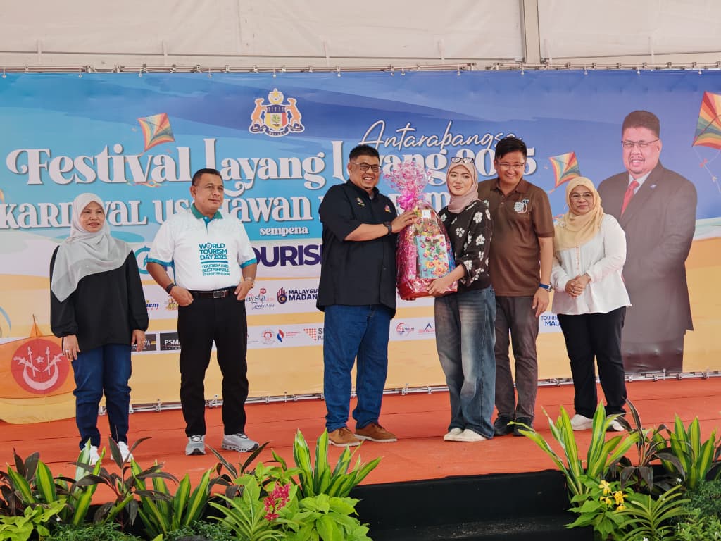 (古城第四版主文)阿都拉勿夫:国际风筝节汇聚50位中小型及微型企业家,推动旅游业同时推动创业环境