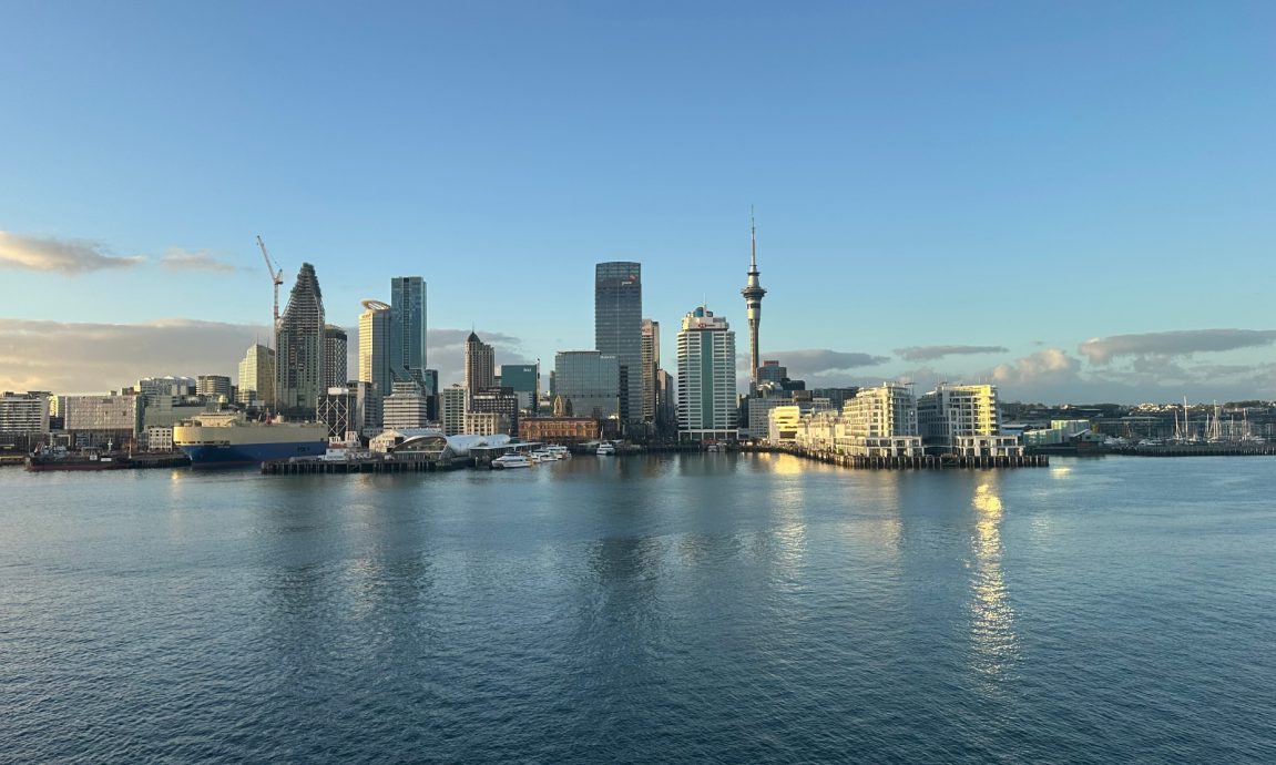 (国际拼盘)纽西兰放宽居留限制 明年推双新途径吸引外籍人才