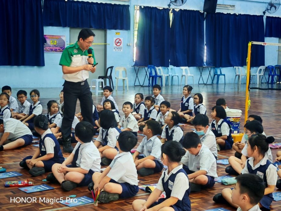 (大北马)262学生学FAST口诀 辨别中风及应对