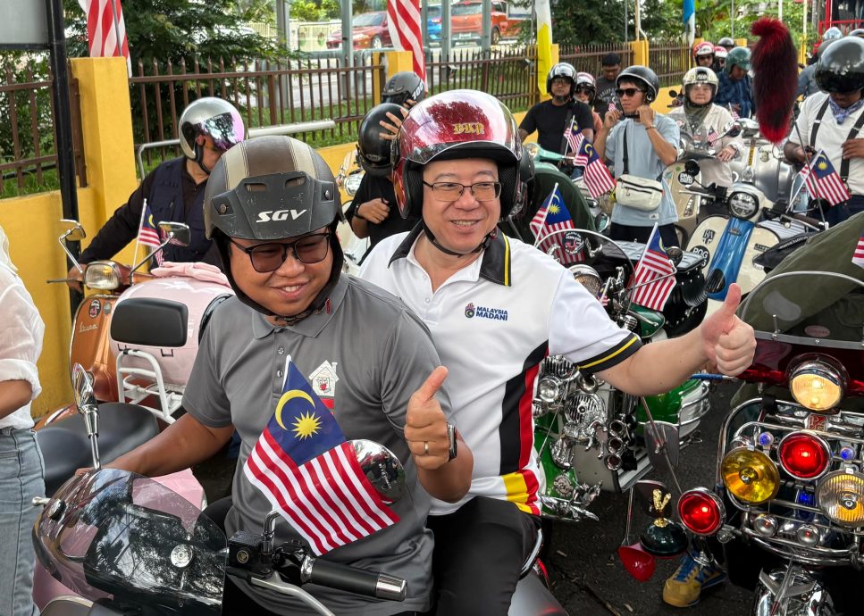 （大北马）50辆威士霸浩浩荡荡出发  庆祝大马日