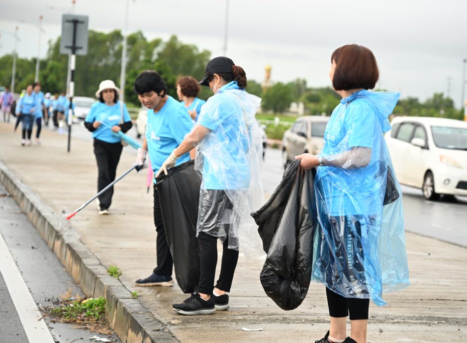 (大北马)“和平之跑”吸引约2200名参与,现场气氛活跃。