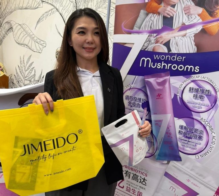 （大北马）世华媒体集团旗下四报参与大山脚中秋嘉年华会