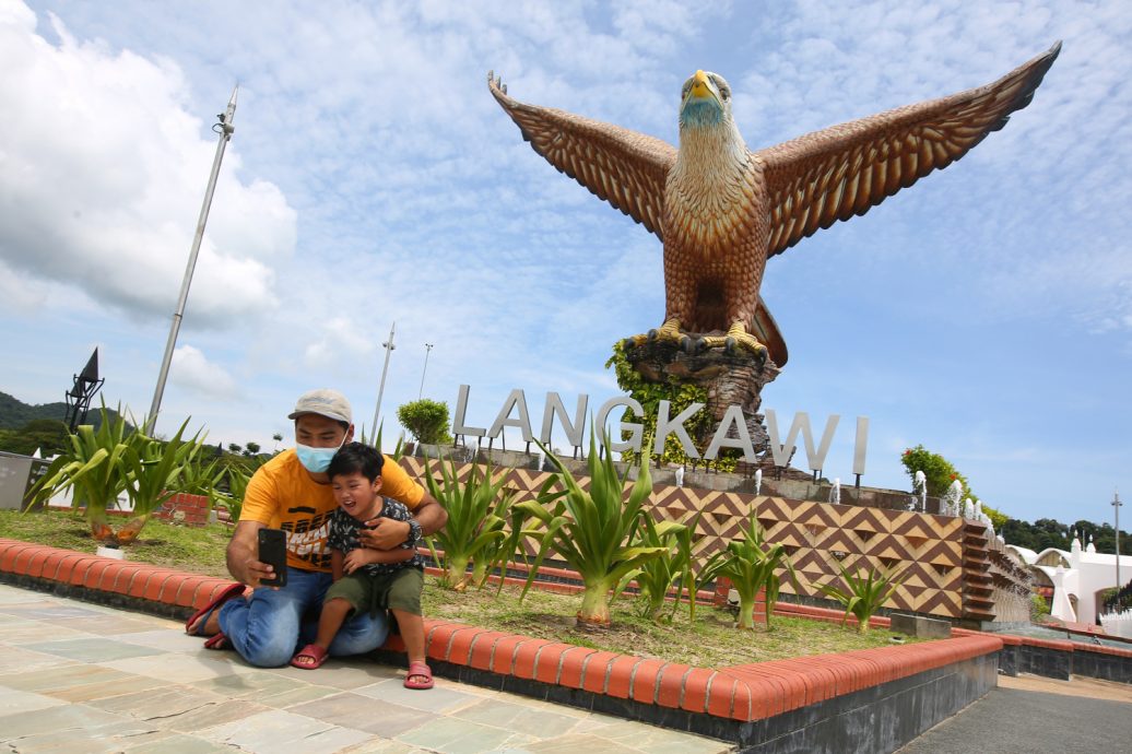 （大北马）大马人喜欢“泰魅力”，交怡岛显示冷清
