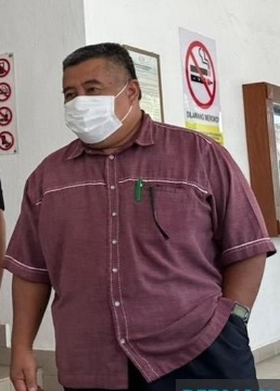 （大北马）技职学院行政助理骗院长，批准2.4万采购订单被控贪污罪9项