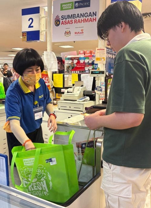 （大北马）槟全面落实无塑料袋政策次日　孙达拉祖：暂无人接罚单