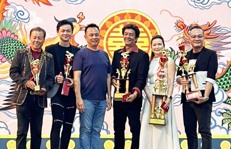 （大北马）玻港口永安宫盂兰胜会歌唱赛，洪若嫣、黄佩芬捧儿童组、半公开赛冠军