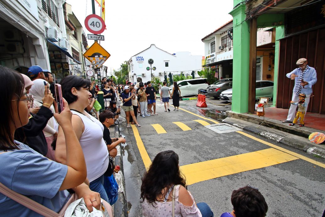 （大北马）画页：连假4天，槟城旅游胜地人潮多