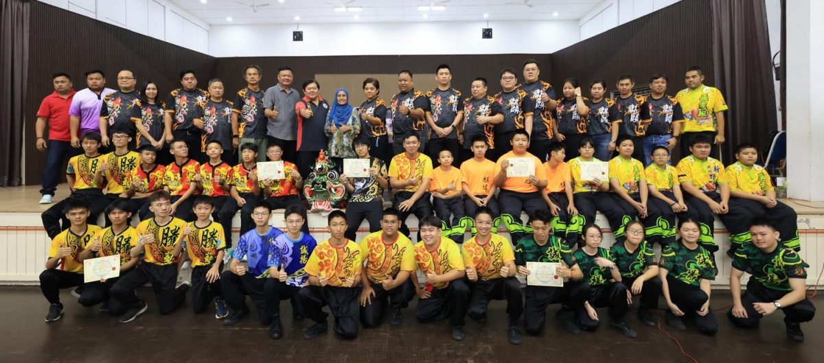 （大北马）舞客家麒麟培训课来到北马，35学院零基础学习传承