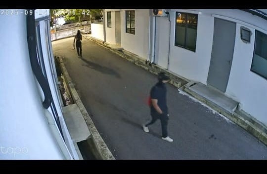 （大北马）轿车未上锁引窃贼