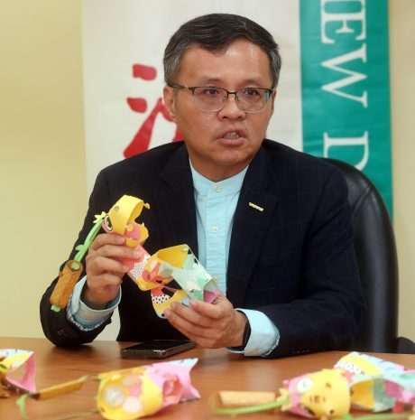 (大都会)换取台湾《蹓蹓蛇》小提灯庆中秋新闻发布会/2图