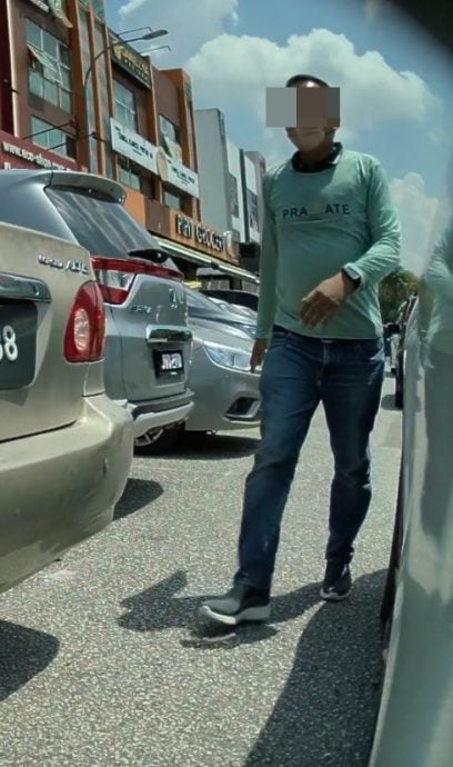 （已签发）全国：提款10万被砸窗抢走案   警吁民众提供线索