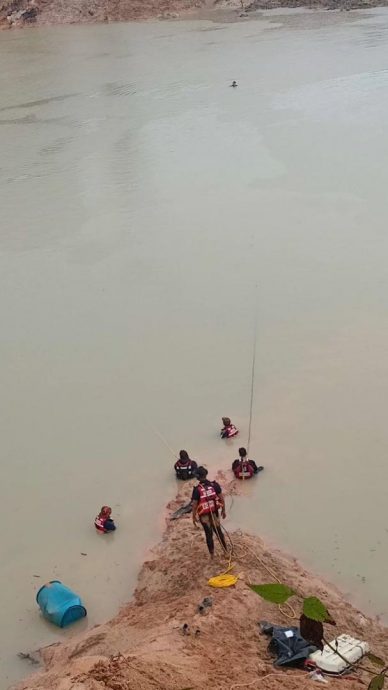 36岁男子矿山区落水 搜救队水底7公尺寻获遗体