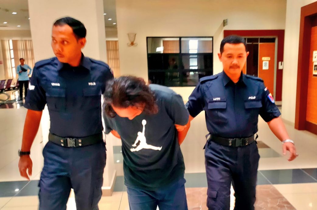 38岁男打伤继子女与妻   判监半年兼罚款