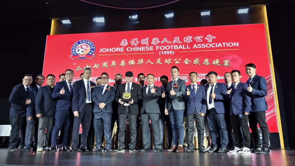 （已签发）柔：**可版头**柔华人足球公会拟耗300万   巴西古当购置会所与球场