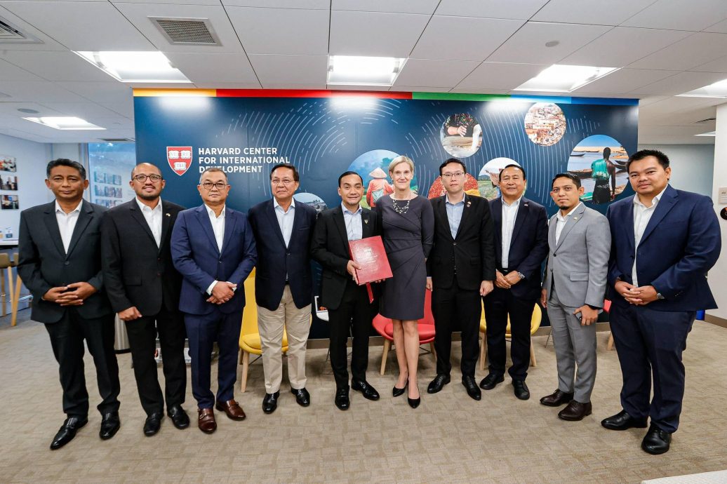 柔州政府与哈佛合作   探特区案例研究与高管教育课程