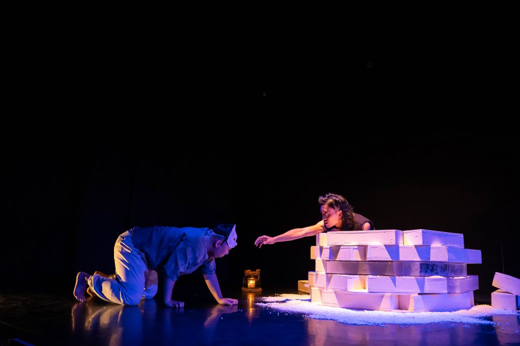 （已签发）柔：封底特稿：非剧坊《猫の事务所》跨城出演   为新山注非一般剧场演出