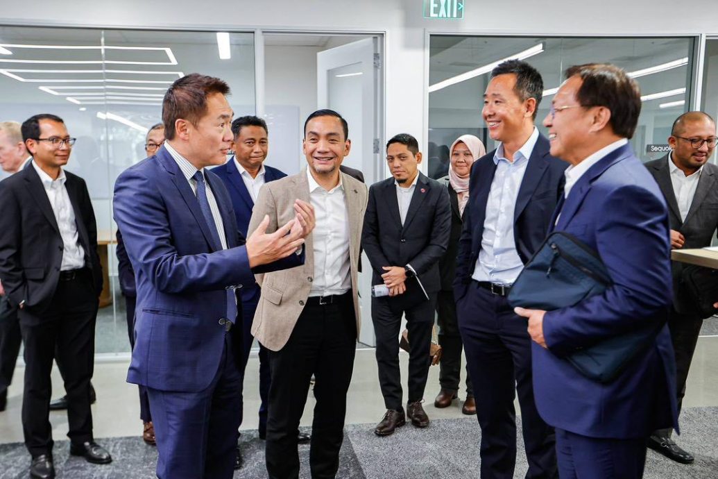 (已签发)柔:柔代表团完成美国访问 大臣有信心柔成投资者首选