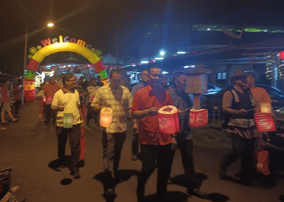 （已签发）柔：武吉摩中秋园游会   获社区民众踊跃参与