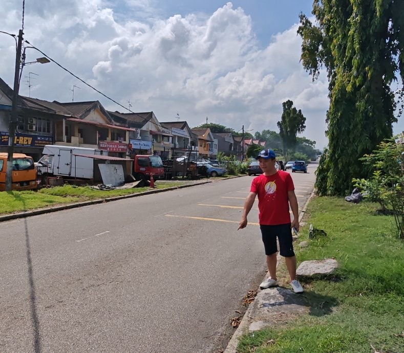 （已签发）柔：民生特工队：关闭多年路口重开即肇祸   新东方花园居民吁提升安全措施