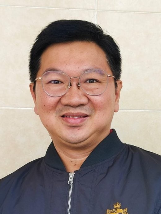 （已签发）柔：**版二头**古来最危险交通圈？   居民促提升警局前交通圈